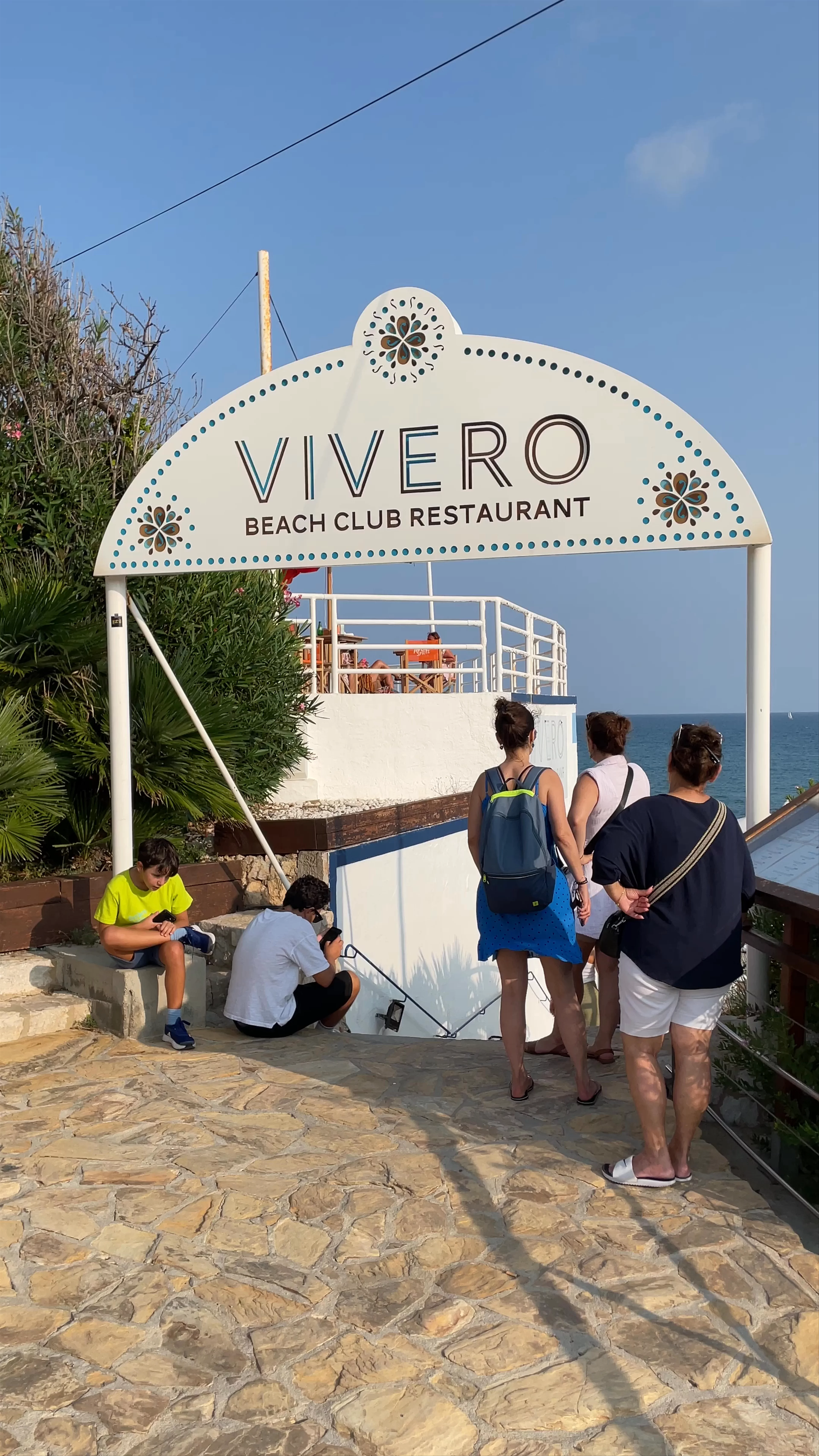 Vivero beach club restaurant
