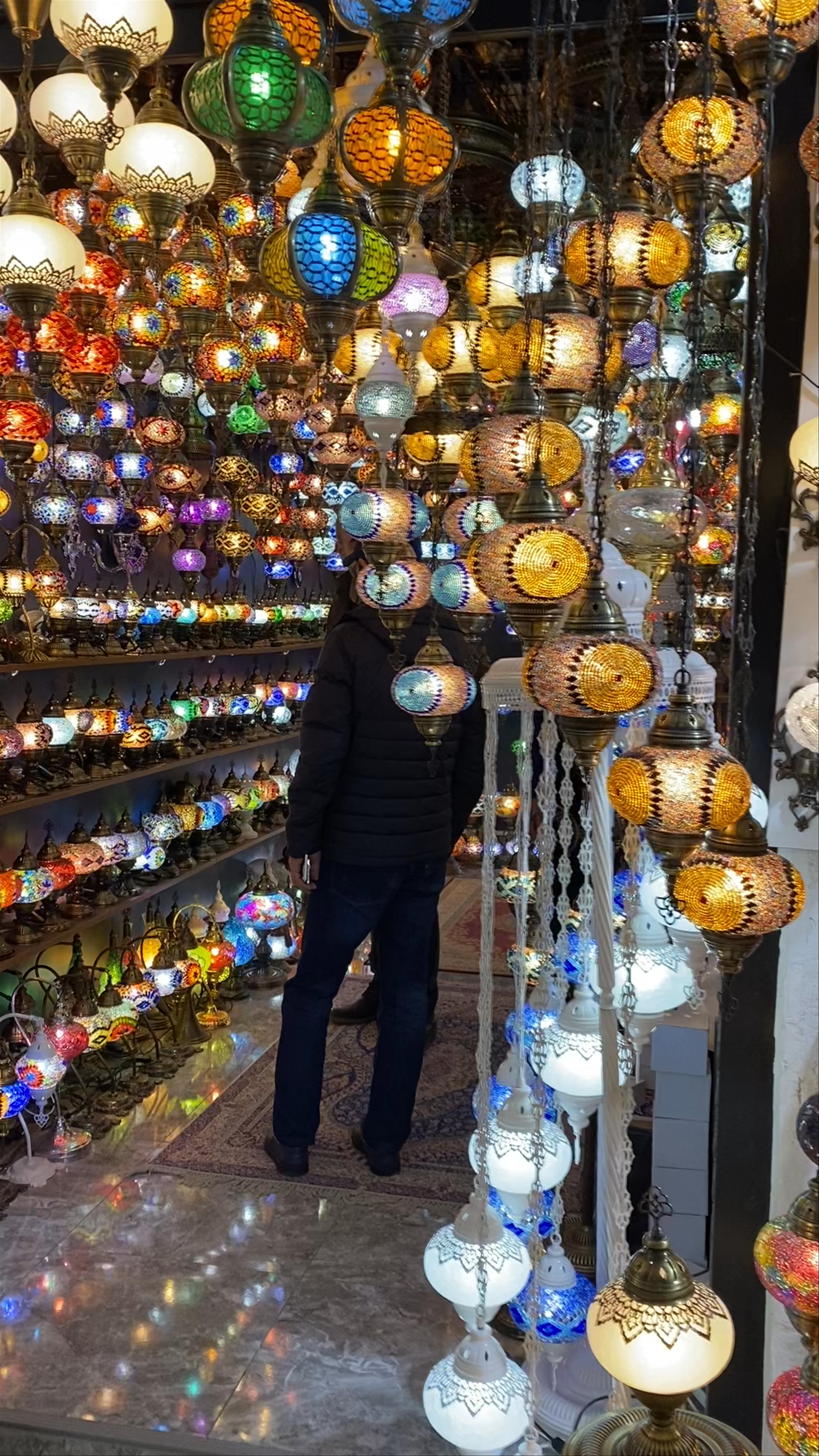 Exploring the Magical Lantern Shops of Grand Bazaar, Beyazıt, Istanbul