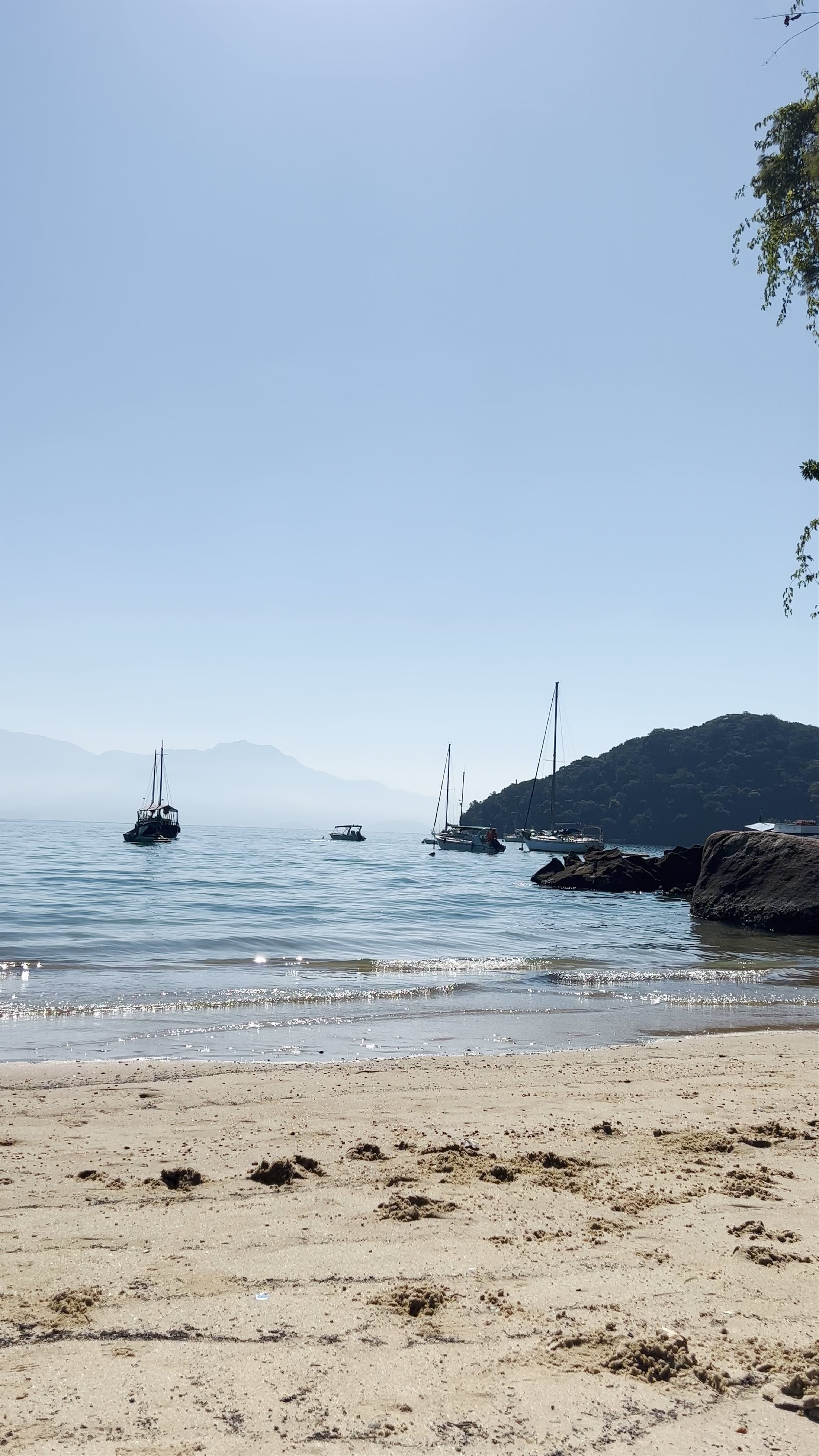 Praia da Julia - Abraão