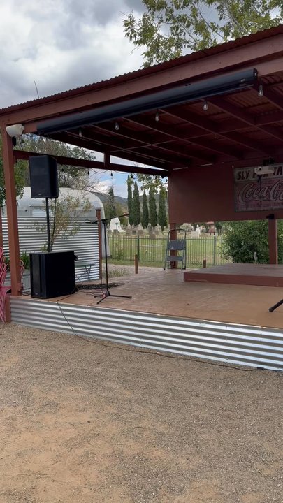 Dot's Diner - Diners Near Me - Bisbee, Arizona