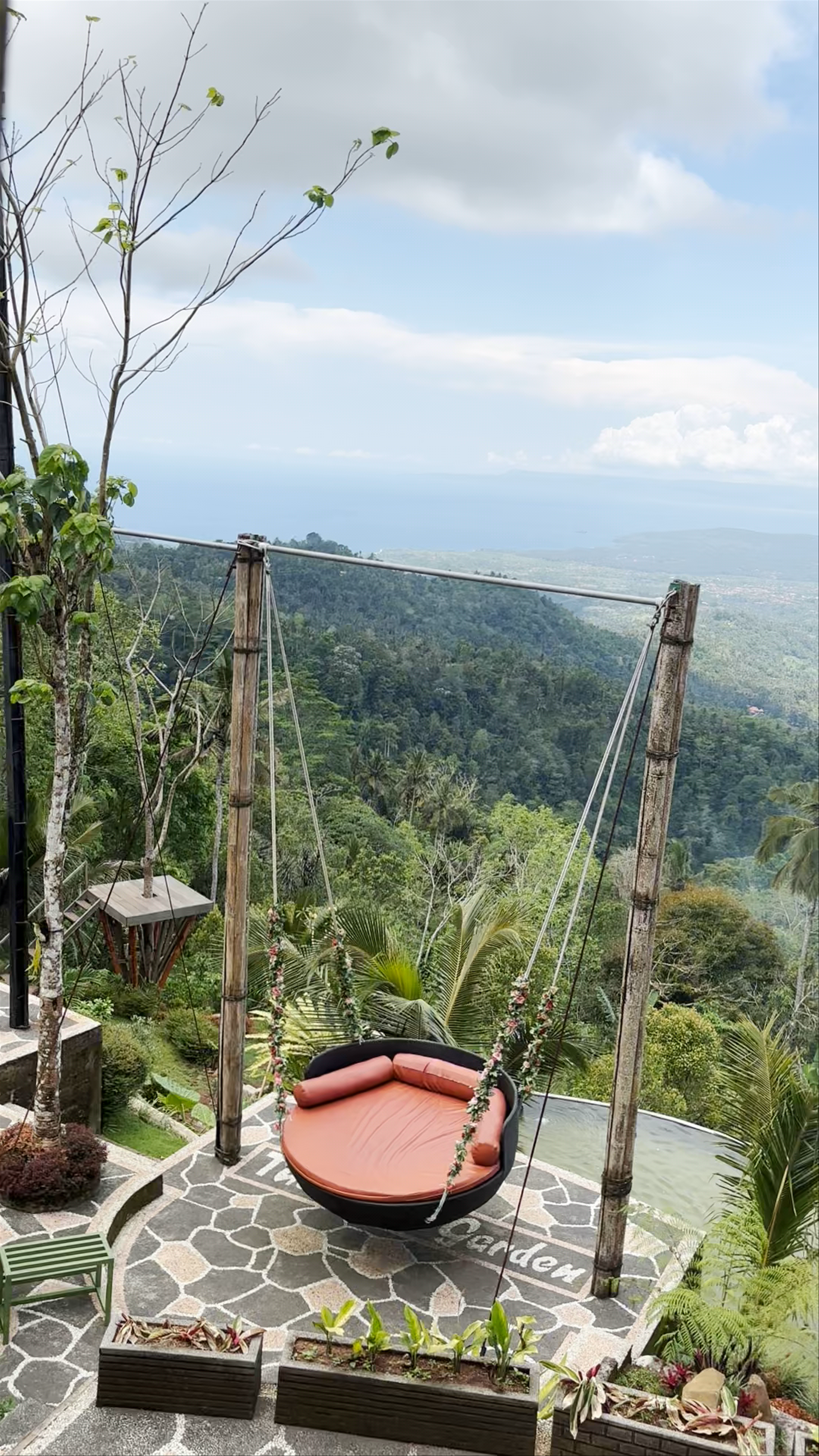 The Heaven Garden Lempuyang: A Serene Escape in Bali's Mountains