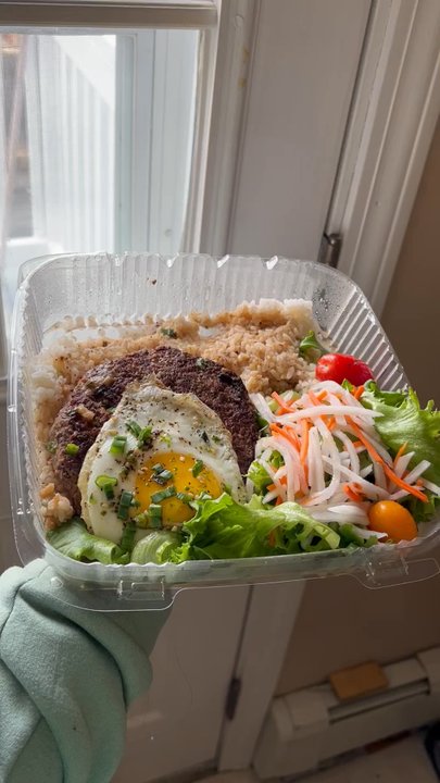 Mochiko Hawaiian - Loco Moco Plate - Hawaiian Near Me - Newton, Massachusetts