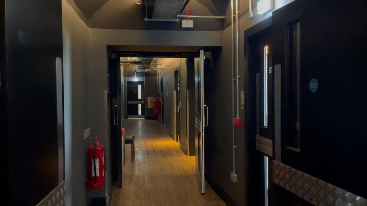 CoDE Pod Hostels - THE CoURT - Hostels Near Me - Edinburgh, EDH