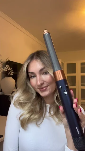 Dyson Airwrap Curls