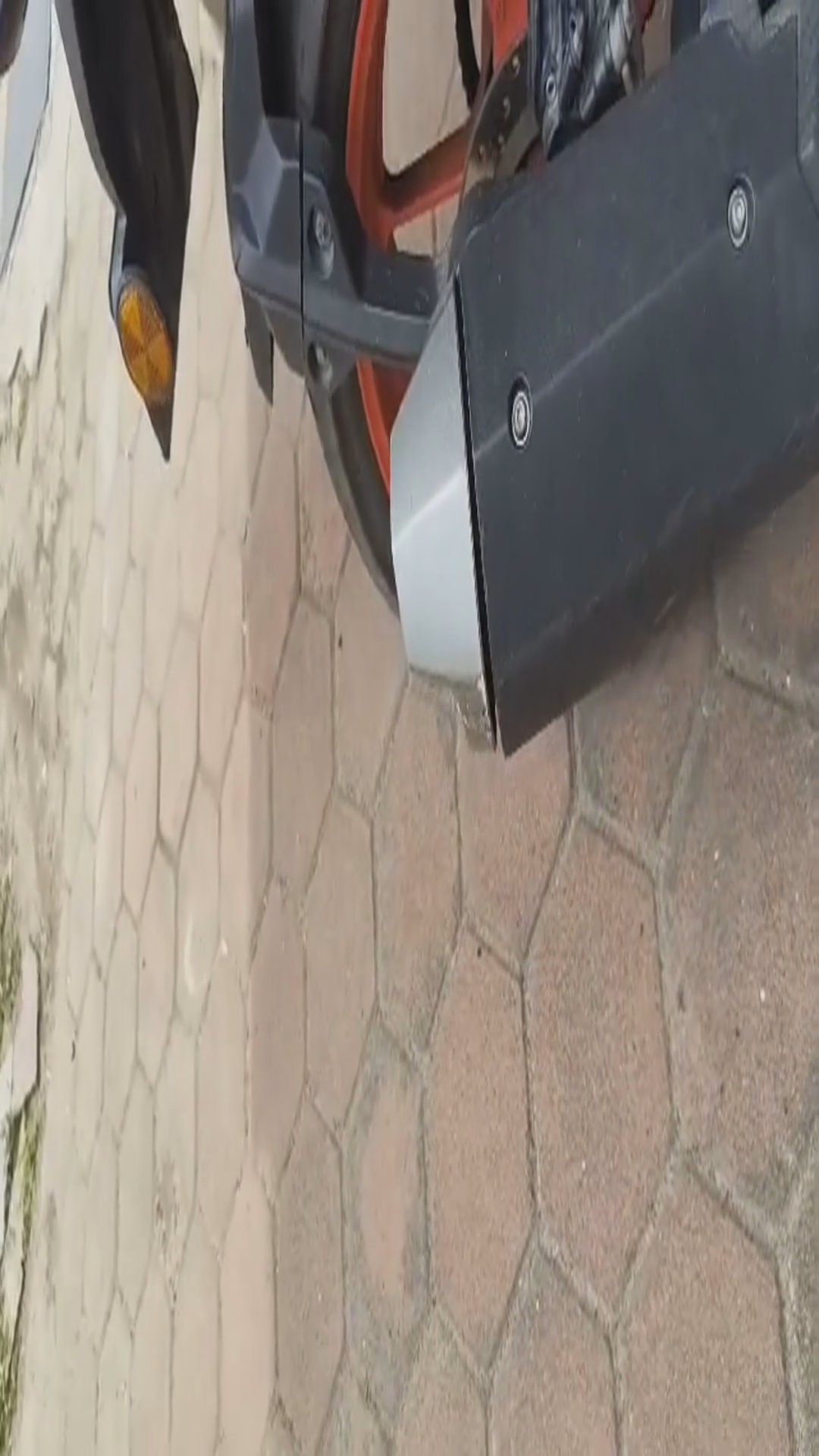 Walk-around video thumbnail