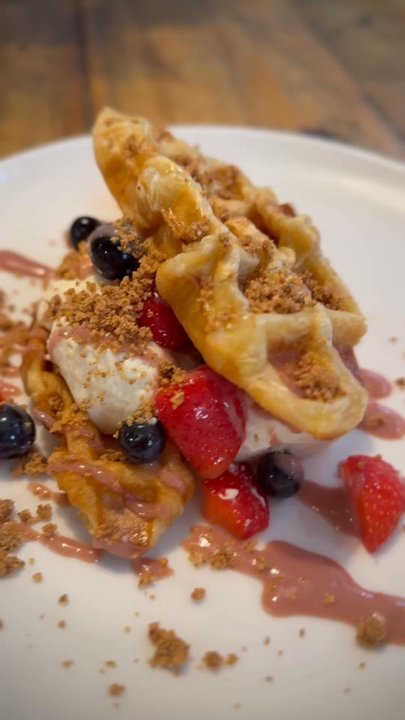 Caravelle - Croffle - Breakfast & Brunch Near Me - Barcelona, B