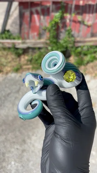 Preview pic of Niko Cray dry pipe