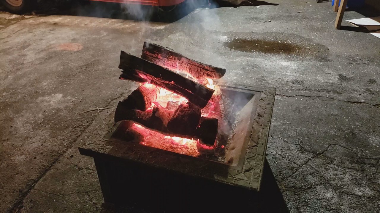 Chucho’s Red Tacos | Gateway to Milwaukee - Winter fire pit is nice while waiting in the cold - Food Trucks Near Me - Milwaukee, Wisconsin