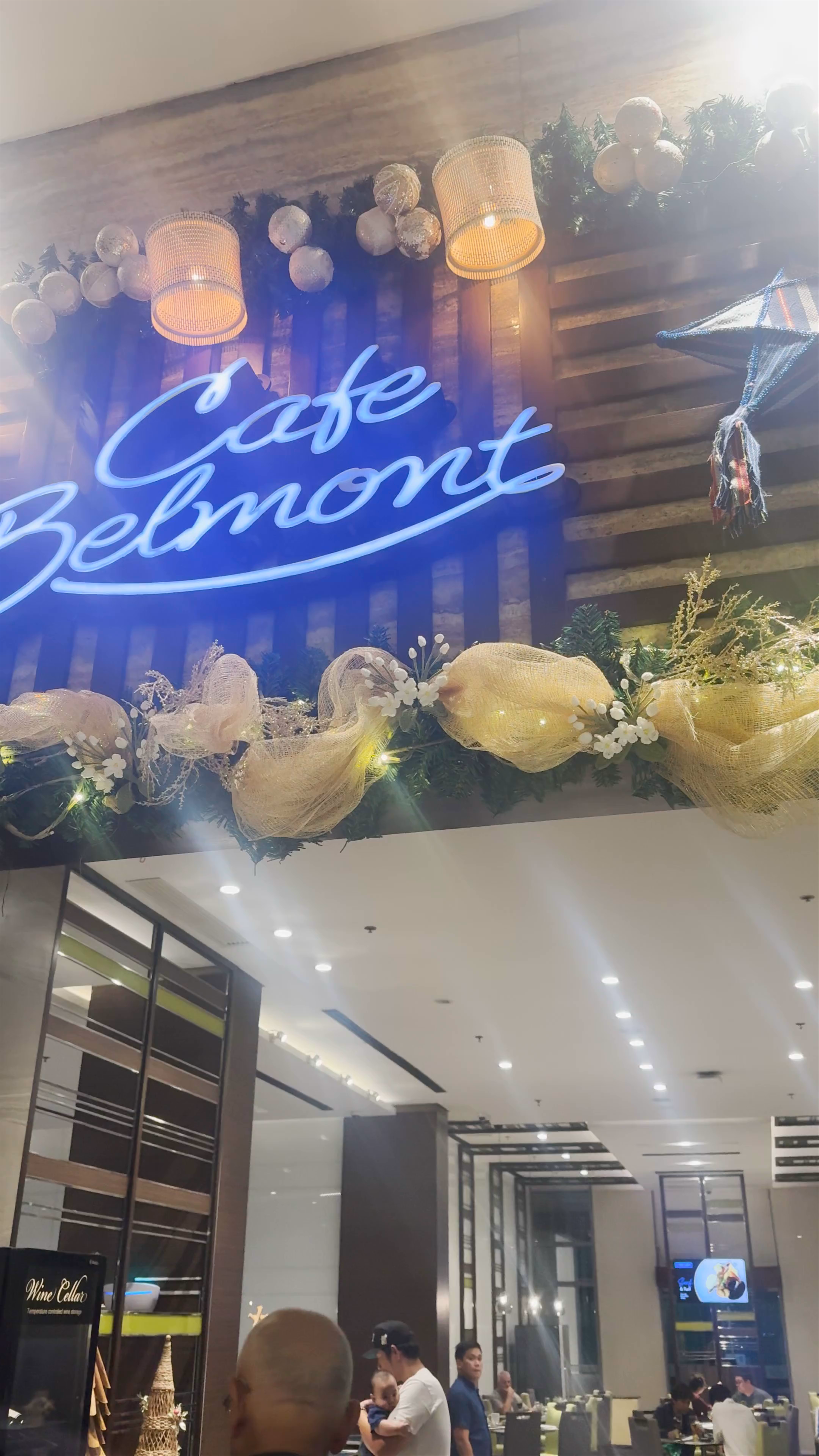 Cafe Belmont