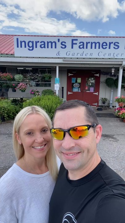 Ingrams Farmers Market - Heading in to have an amazing lunch date. - Barbeque Near Me - Millbrook, Alabama