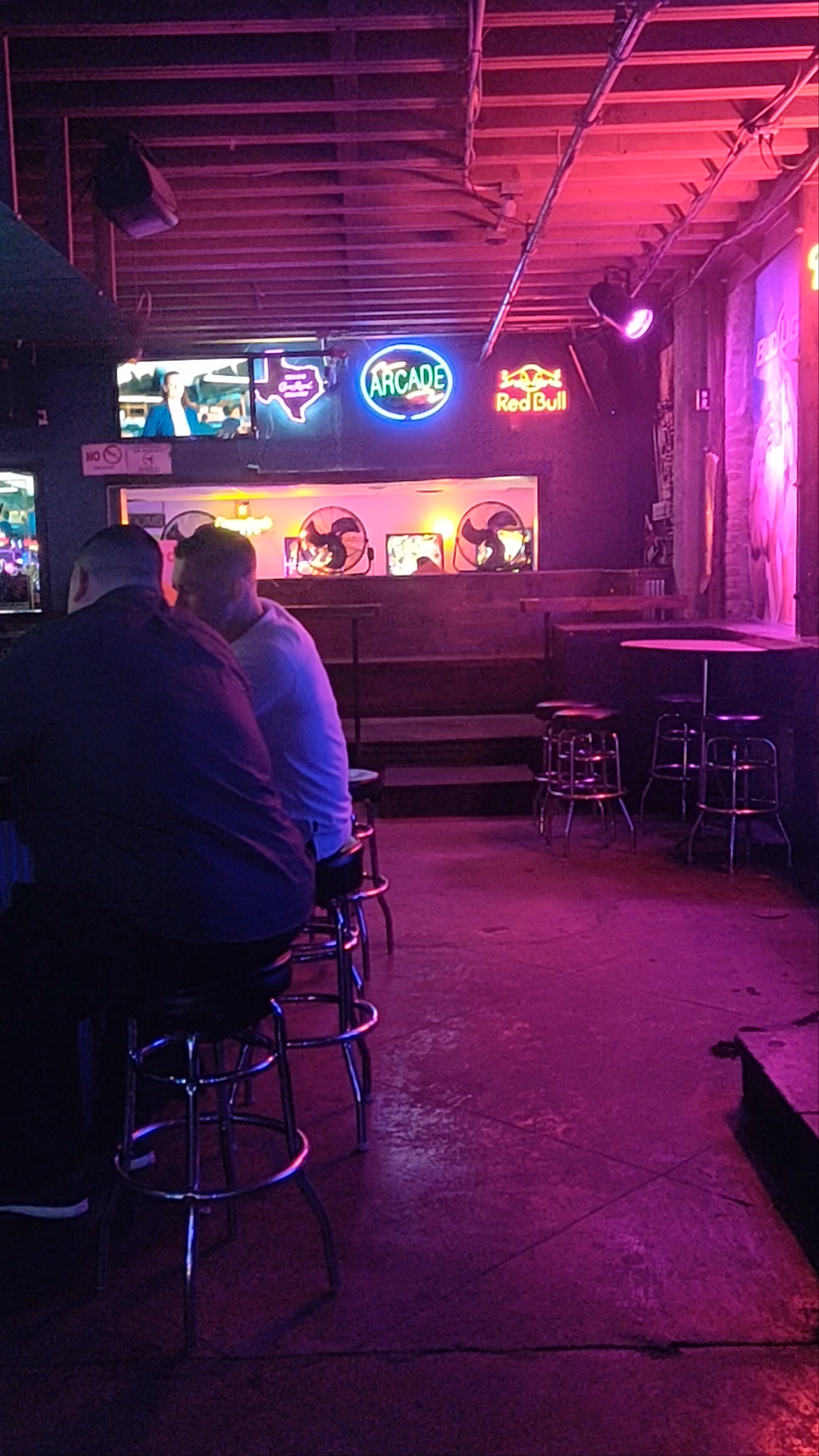 Recess Arcade Bar: Nightlife and Nostalgia on East 6th Street, Austin