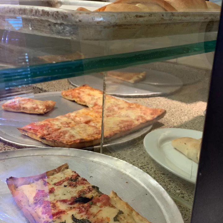 Cafe Gia - Pizza Near Me - Yaphank, New York