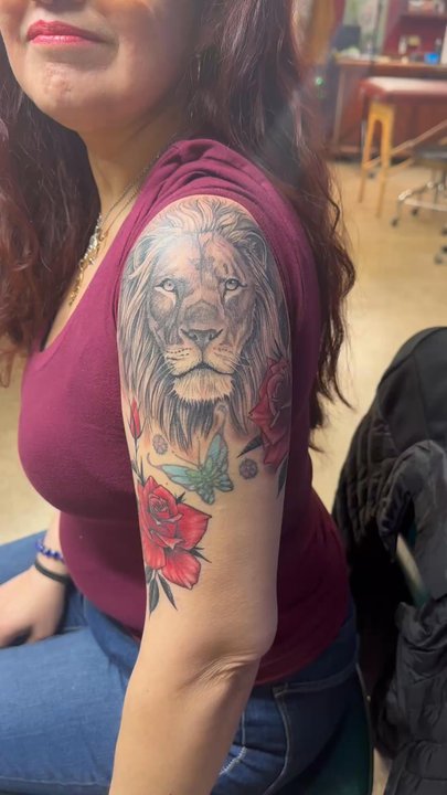 Temple Tattoo - Tattoo Near Me - Oakland, California