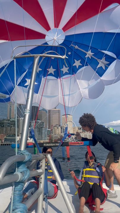 Seattle Parasail - Boat Tours Near Me - Seattle, Washington
