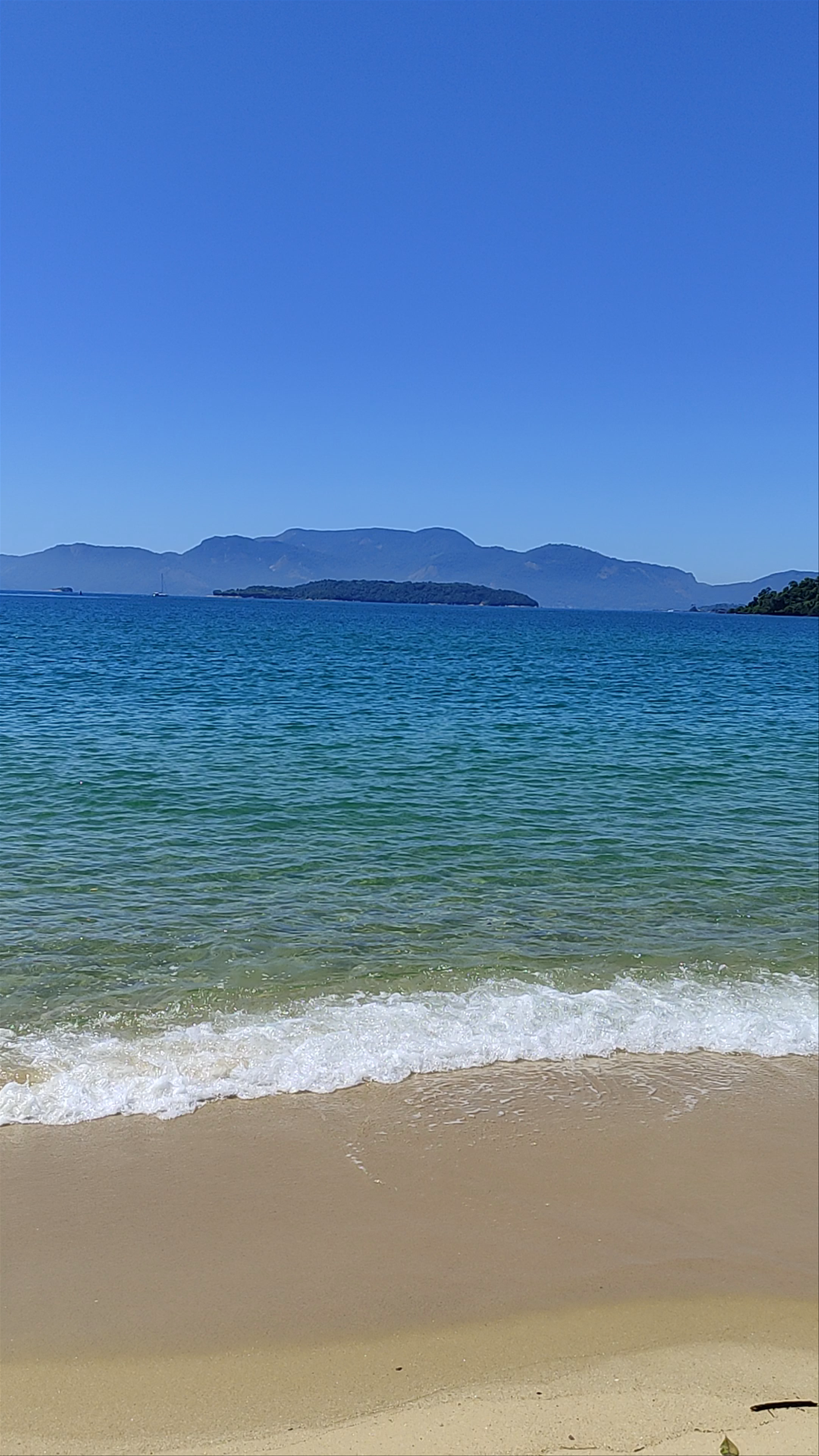 Praia Do Leste - Avenida Vereador Benedito Adelino - Enseada
