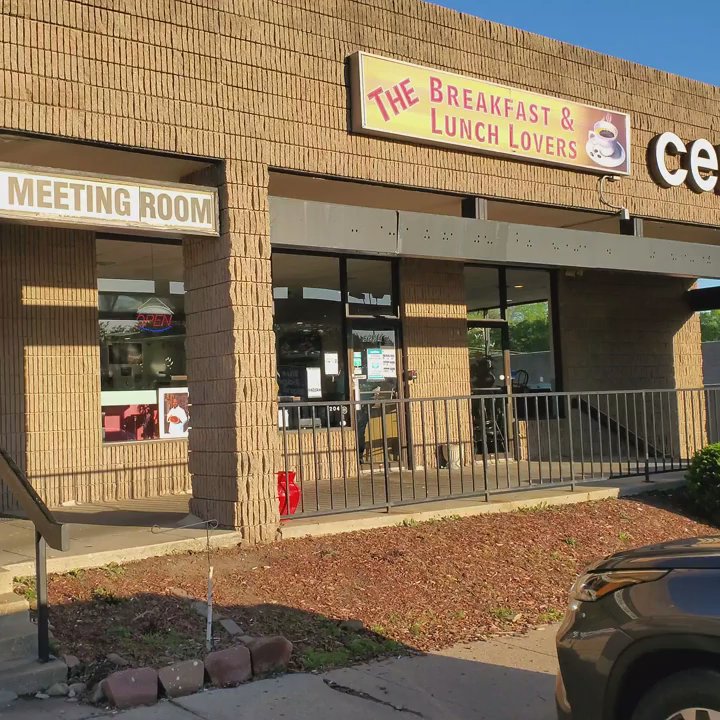 Breakfast & Lunch Lovers - Desserts Near Me - Raytown, Missouri