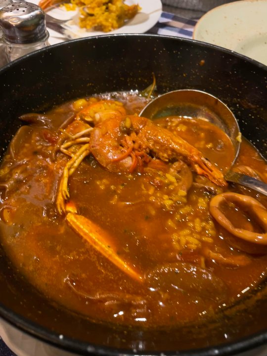 El Glop Gaudí - Best fish soup - Restaurants Near Me - Barcelona, B