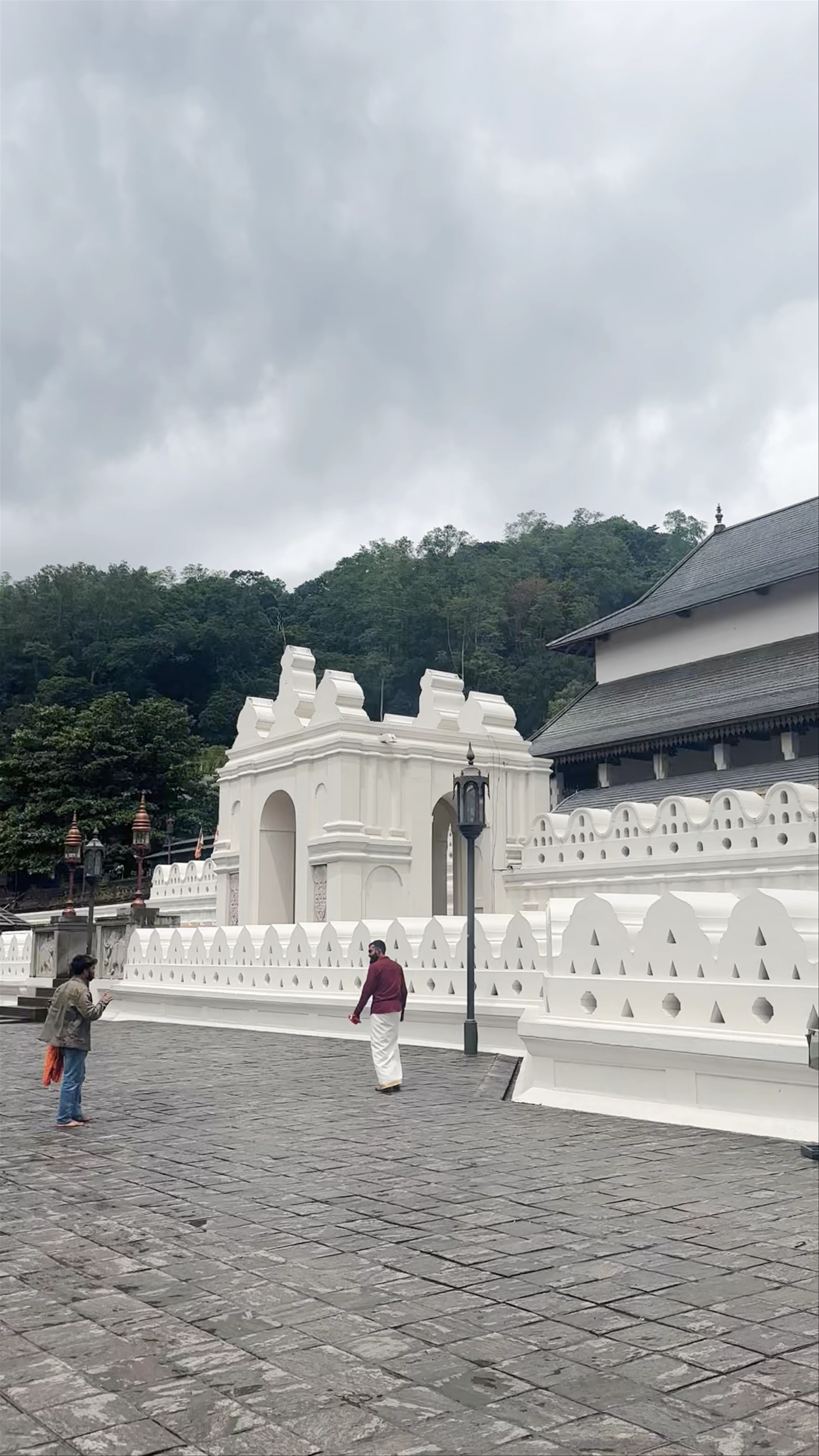 Temple of the Tooth, Temple Square, Kandy