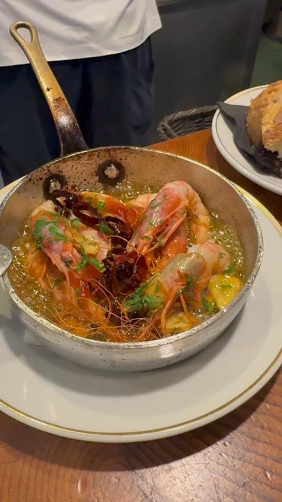 Cañete - Garlic Shrimp - Tapas/Small Plates Near Me - Barcelona, B