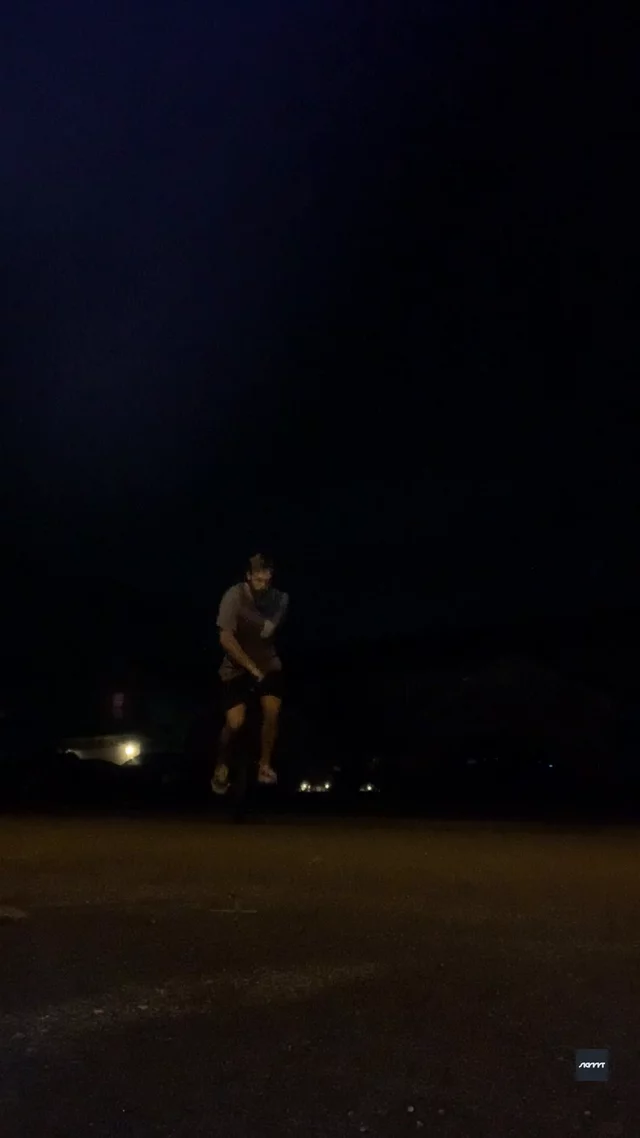 riu submission: 180 tire one foot 180 down