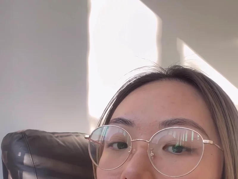 How do I keep my lips glossy all day