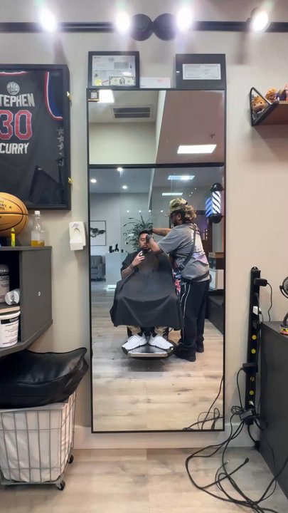 Bugwrld - Barbers Near Me - American Canyon, California