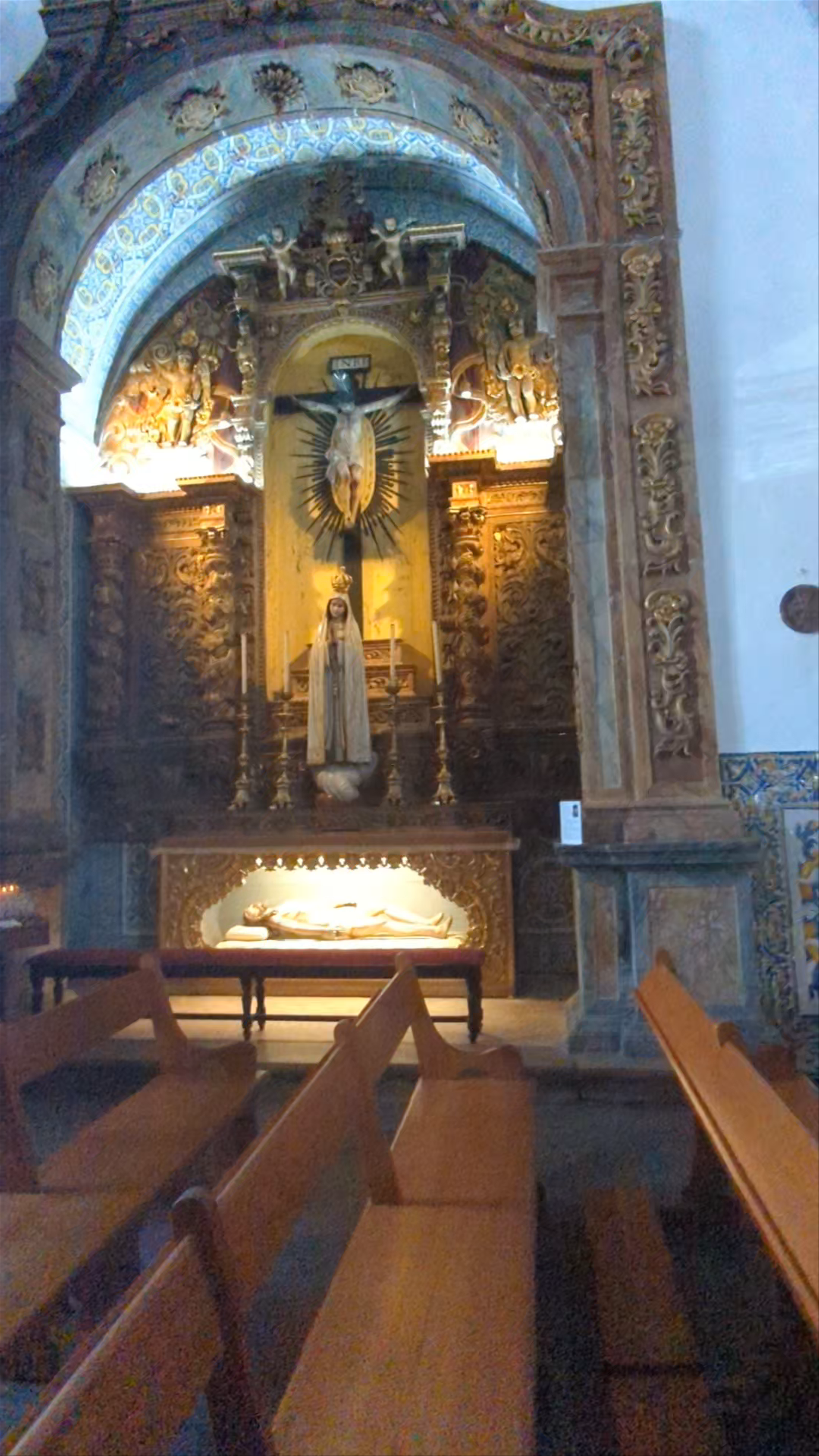 Faro Cathedral: Discover the Sacred Beauty of Faro, Portugal