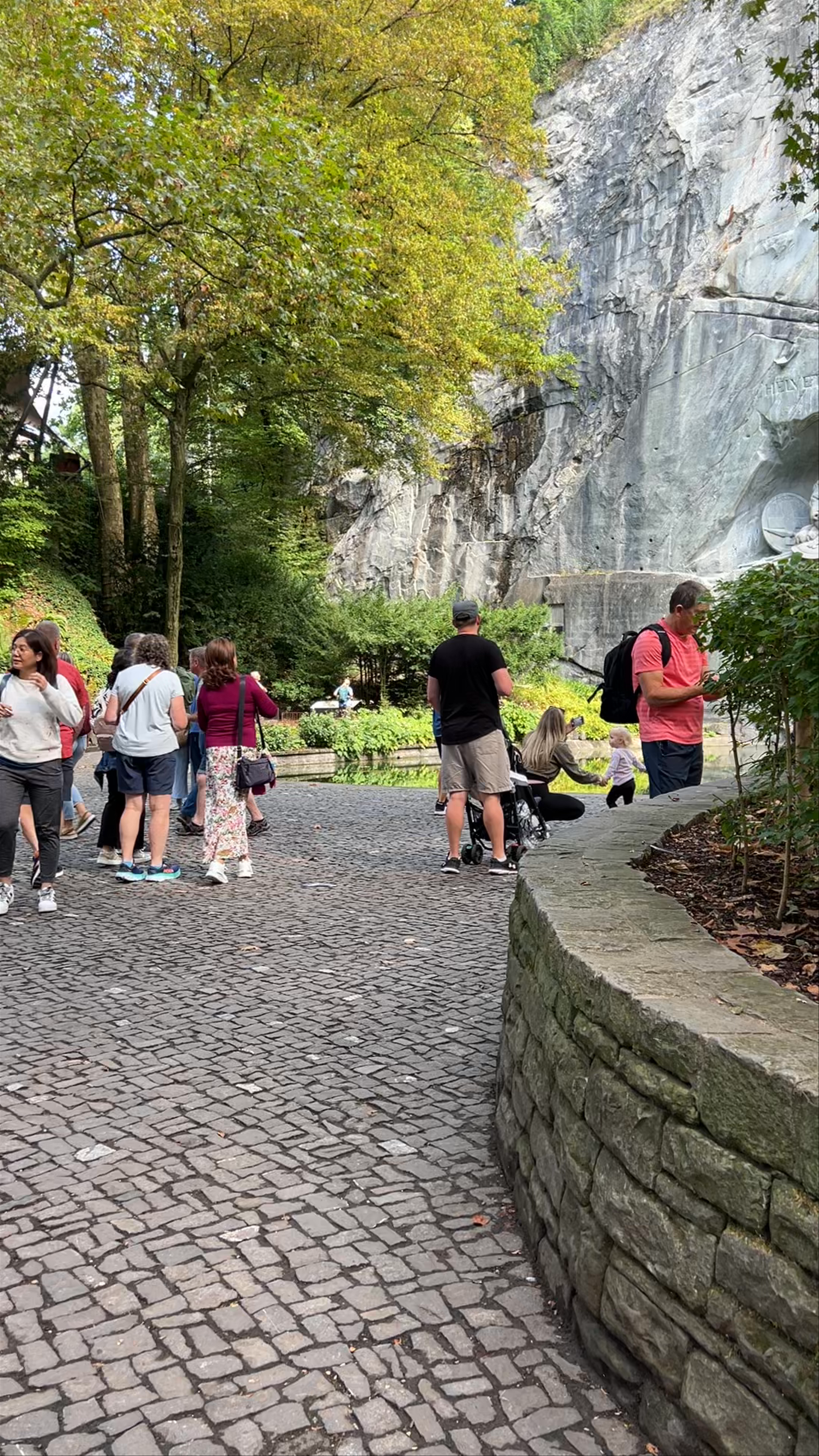 Lion Monument