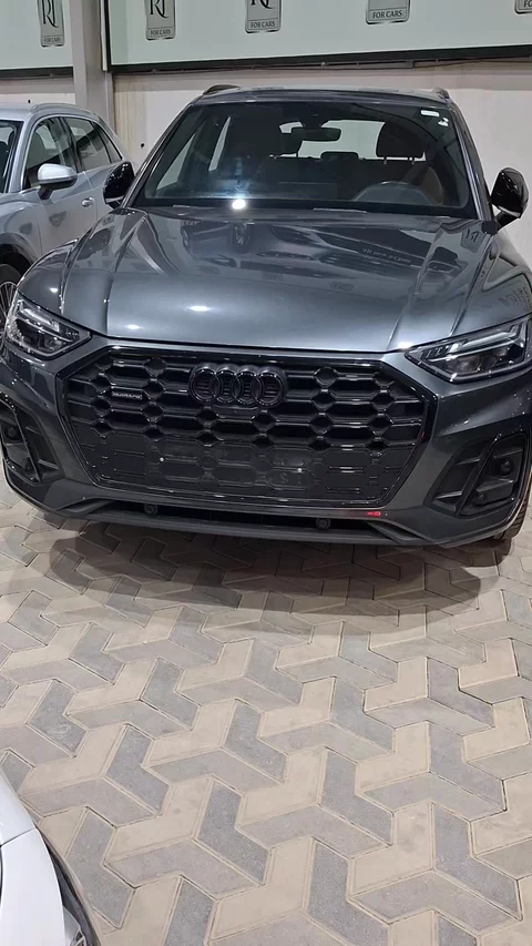 Audi Q5 PREMIUM 2023
