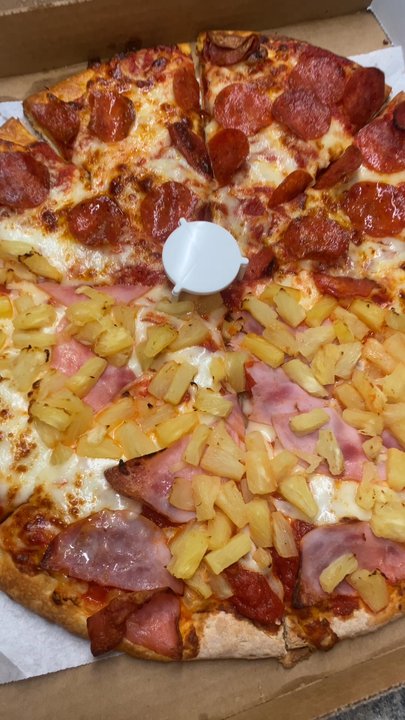 Big Belly Pizza - Half pepperoni/Hawaii - Pizza Near Me - Lancaster, California