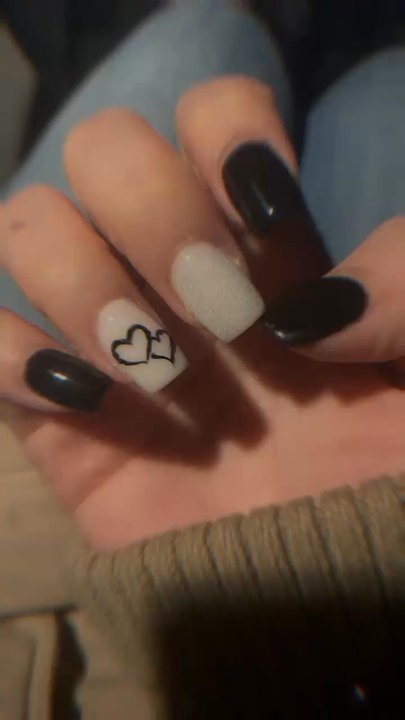 Razny Nail Spa - Nail Salons Near Me - Montgomery, Illinois