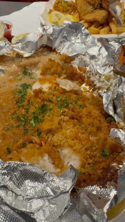 Captain John's - Seafood Near Me - Lowell, Massachusetts