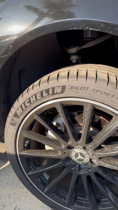 Curbrashed - Damaged Wheel - Wheel & Rim Repair Near Me