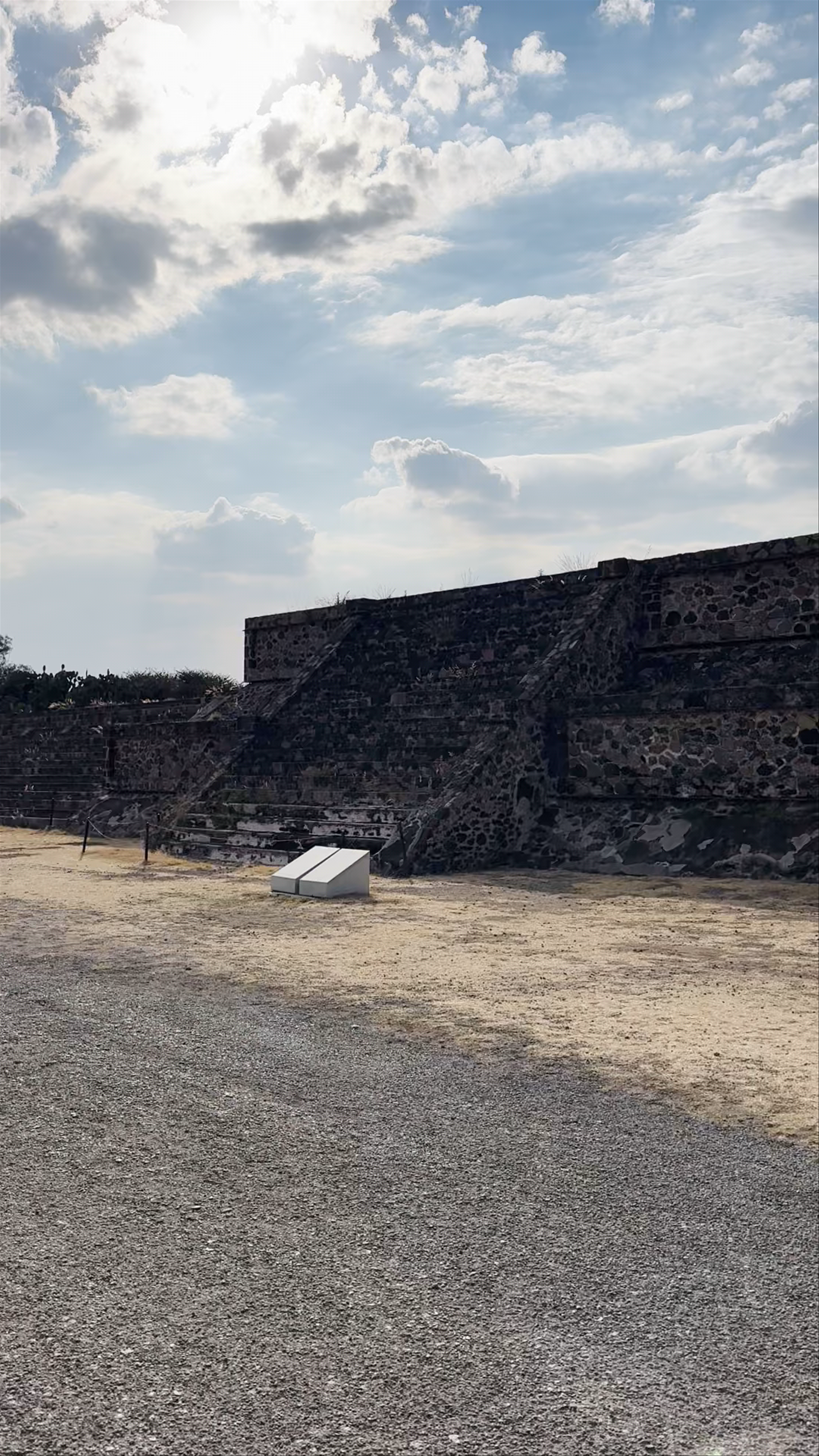 Calzada de los muertos
