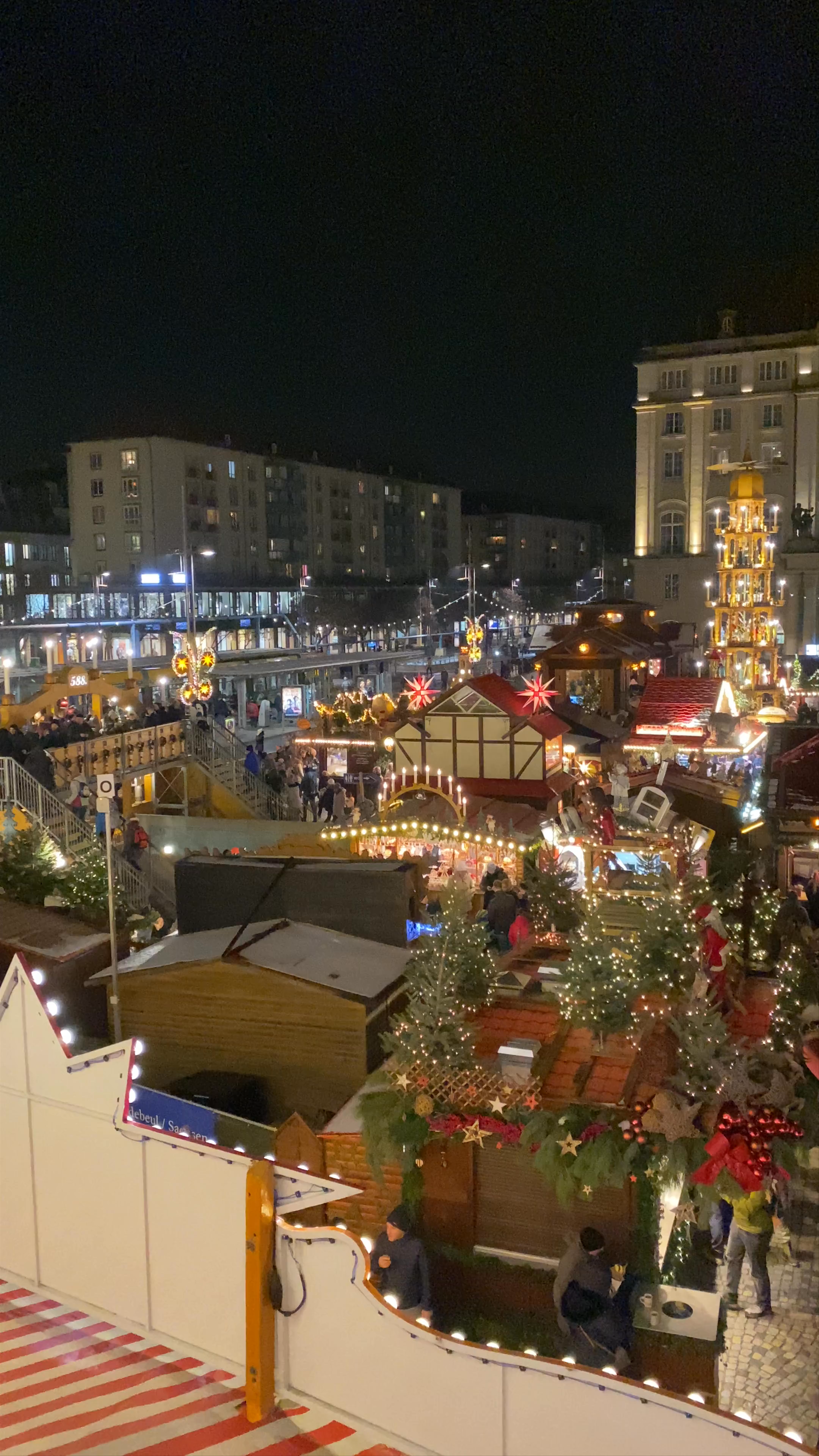Altmarkt Christmas Market: Magical Winter Nights in Dresden