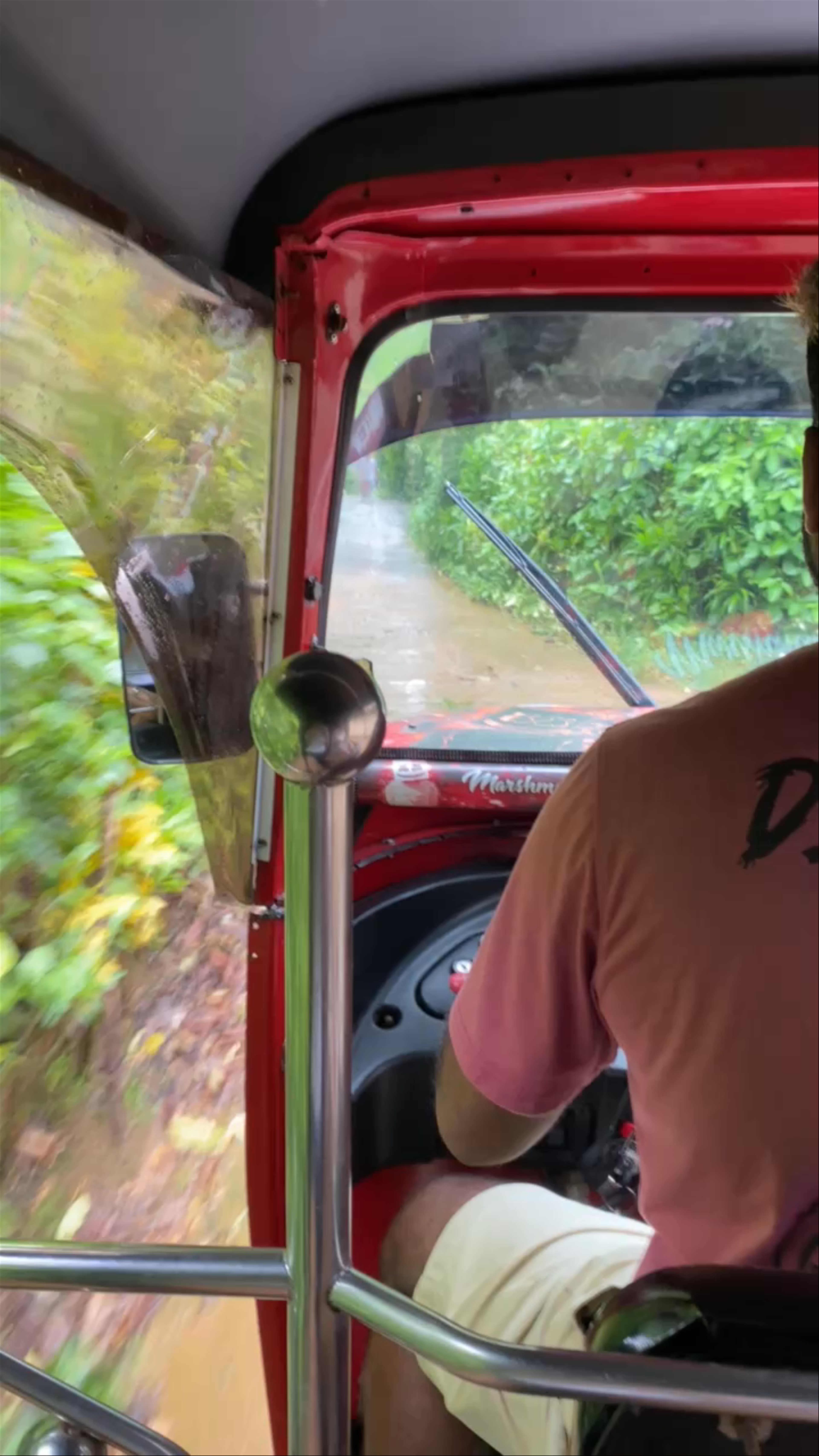 Tuk Tuk Safari Sri Lanka