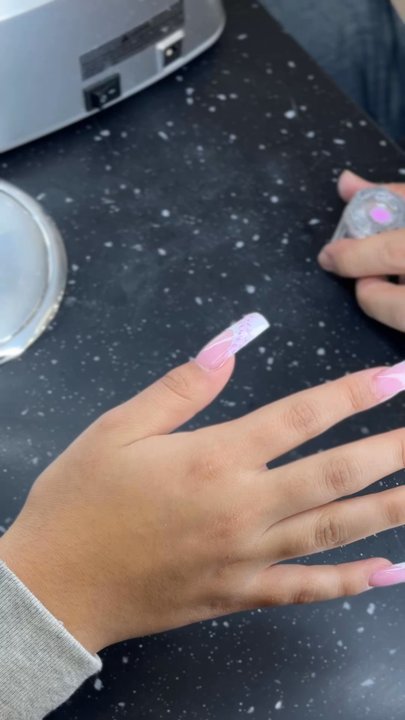 Davi Nails - Nail Salons Near Me - Victorville, California