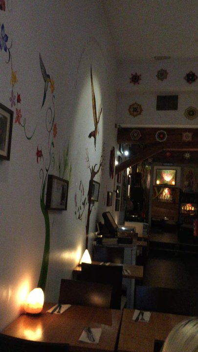Yatiri - Nice and casual/classy at the same time. Staff is great, wine is cold (full bar BTW) and appetizers are on time. - Vegan Near Me - Madrid, M