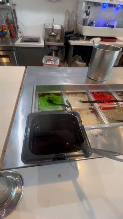 Twinkle - Toppings/Sinkers Self-Serve - Juice Bars & Smoothies Near Me - Houston, Texas
