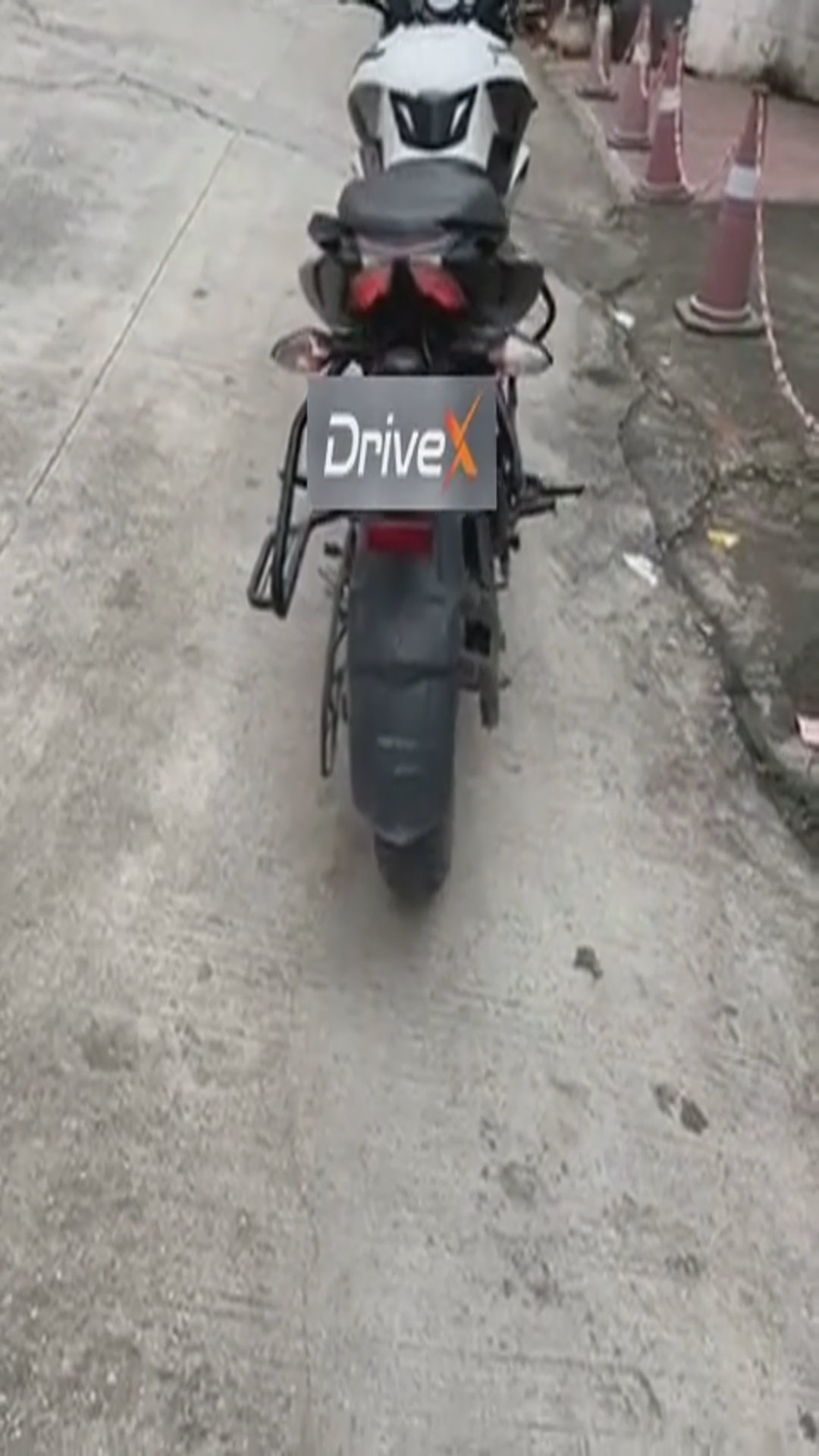 Walk-around video thumbnail