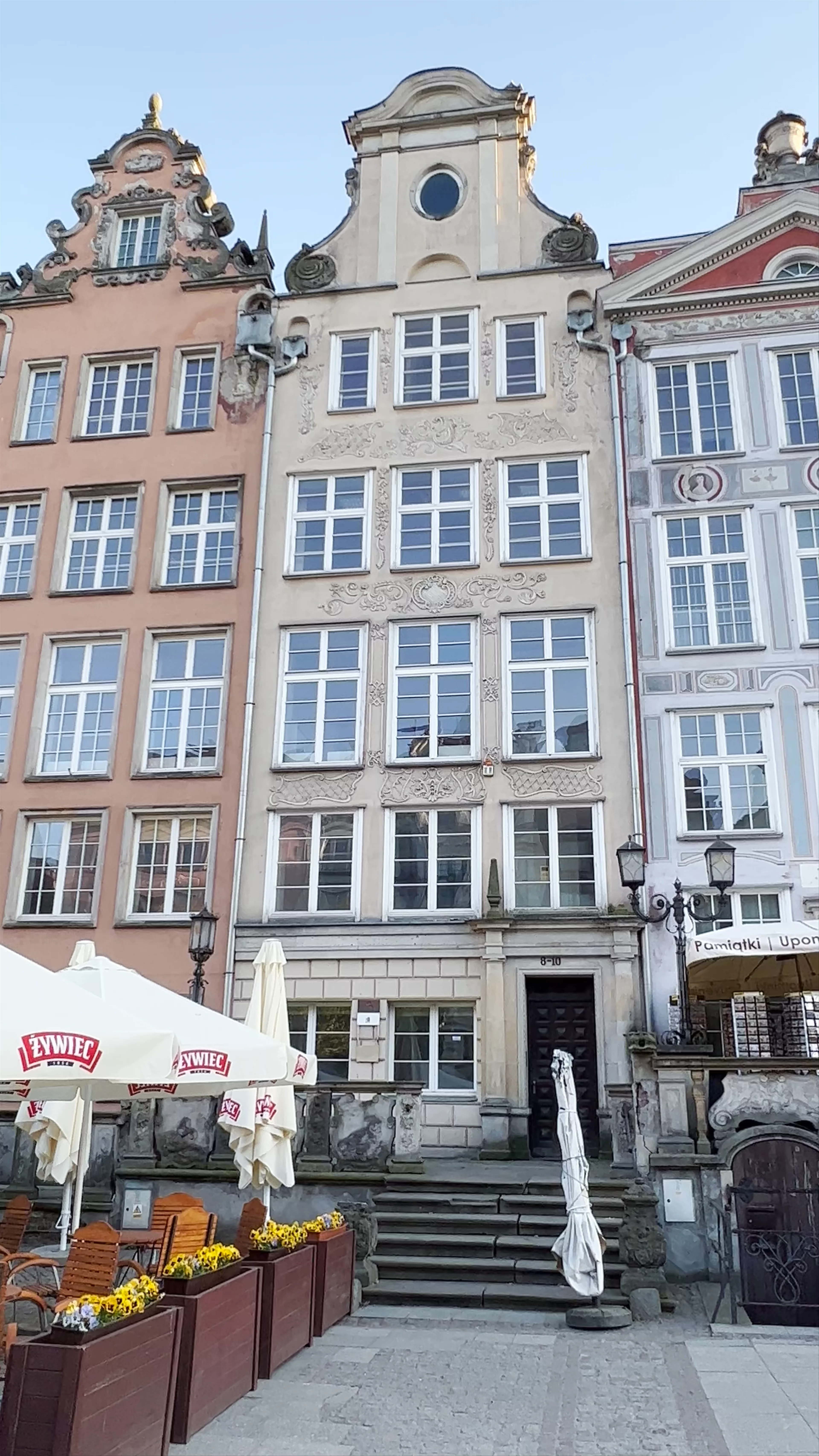 Neptune's Fountain, Long Market