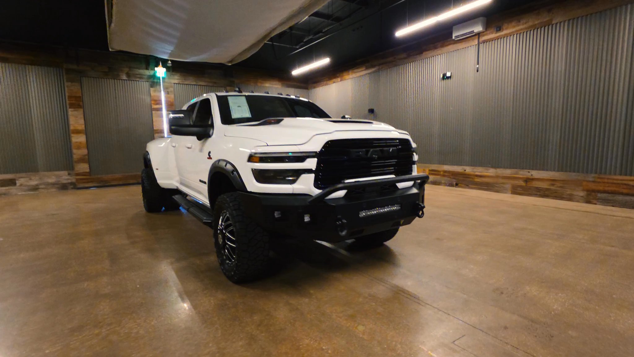 Lifted Trucks - #TX11406 - 2025 Ram 3500 Laramie Mega Cab