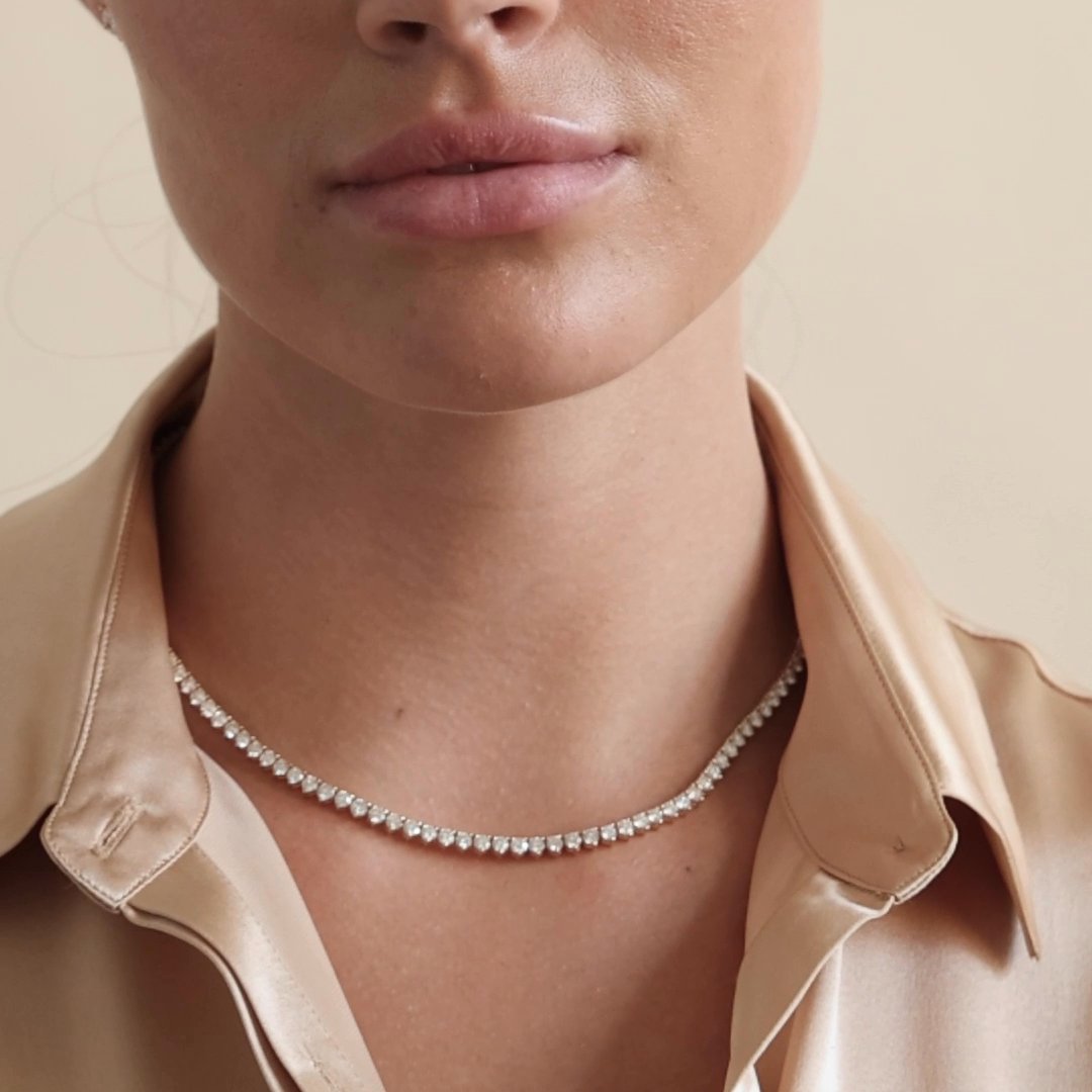 Tennis Necklace | Round Brilliant | 14k | White Gold | diamondSize: medium | chainLength: 15