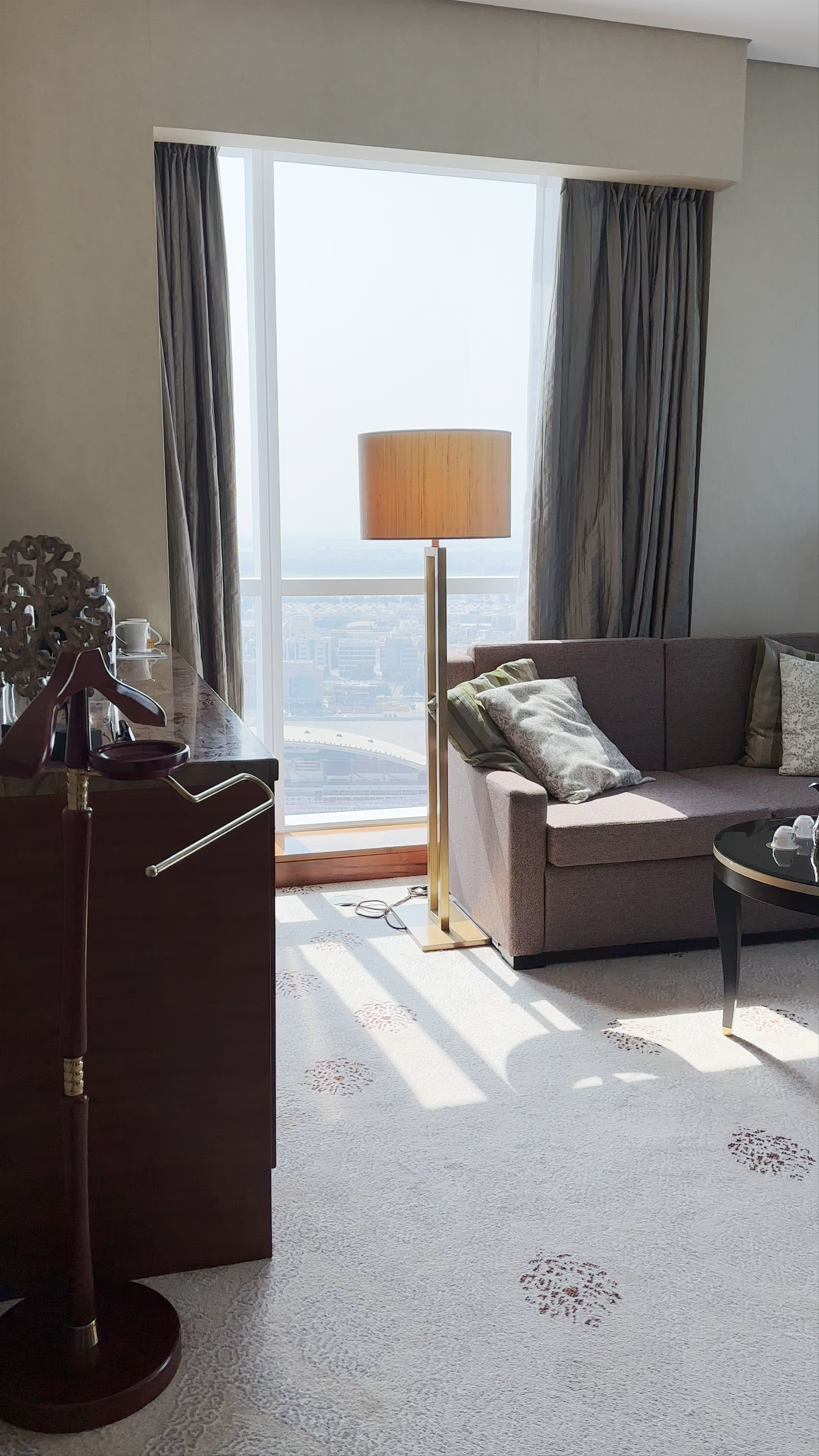 Dusit Thani Abu Dhabi - Abu Dhabi - United Arab Emirates