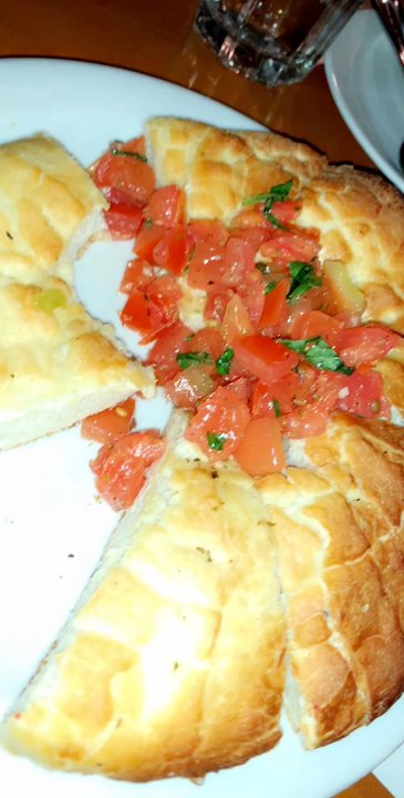 Spago Trattoria E Pizzeria - Complimentary - Italian Near Me - Windsor, Ontario