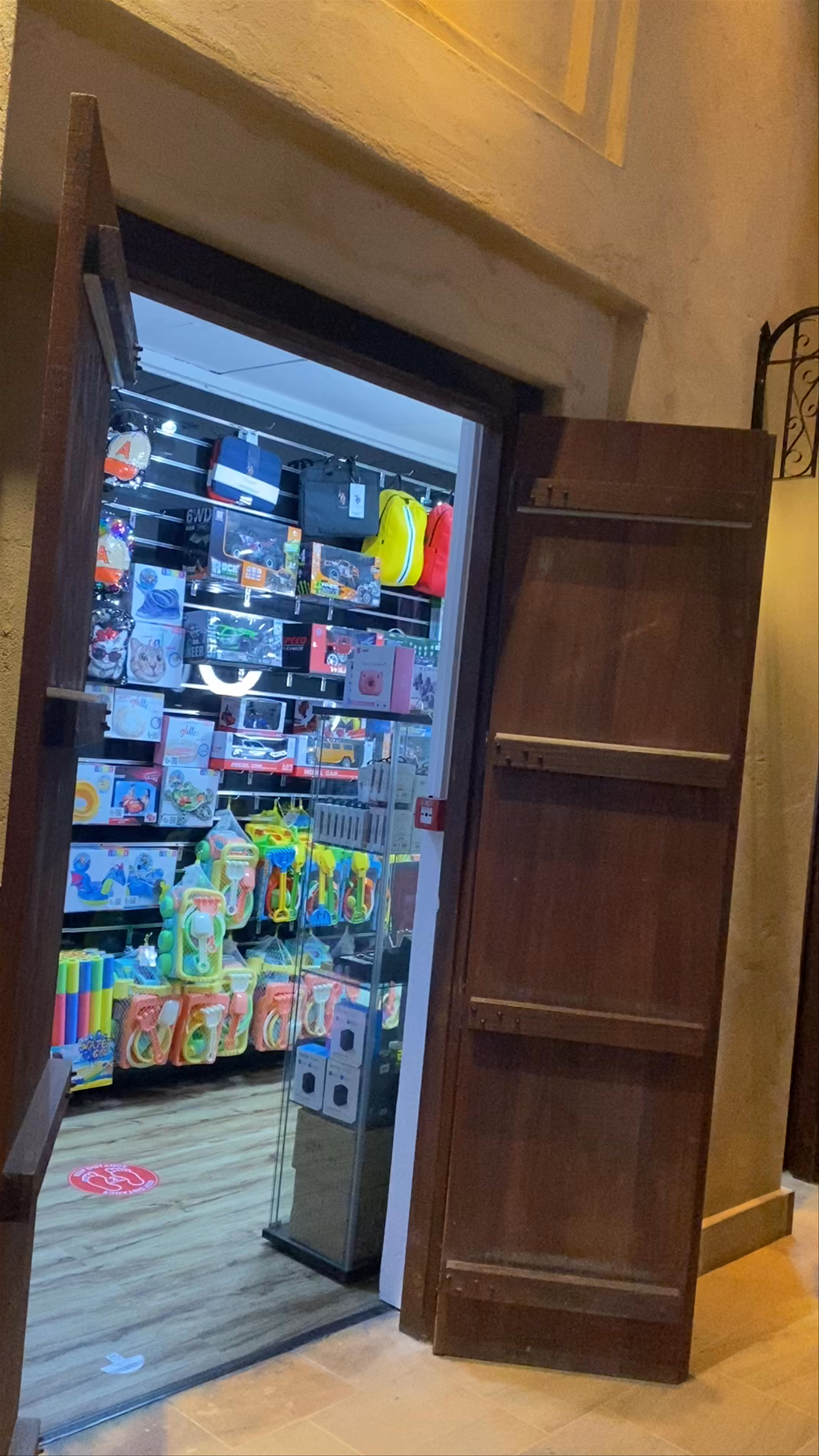 Walking in Jumeirah Souk