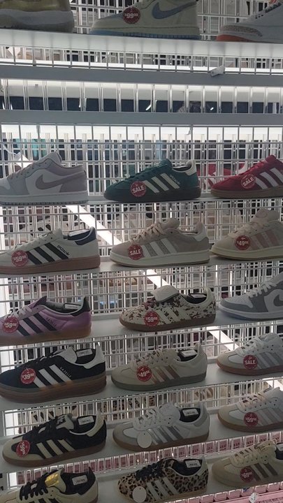 Shoe Palace - Shoe Stores Near Me - Yuba City, California