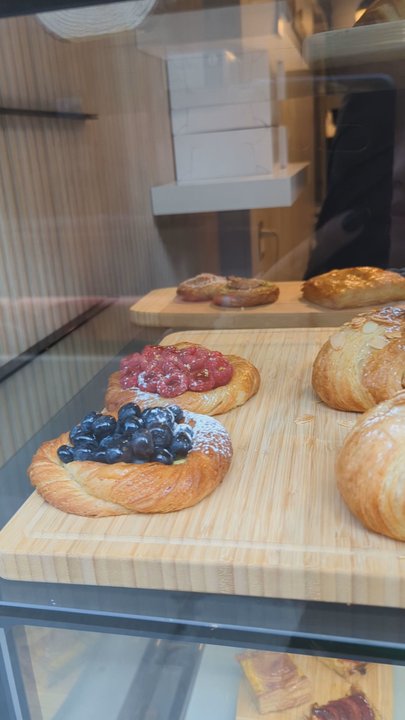 Cafe Montaigne - Cafes Near Me - Toronto, Ontario