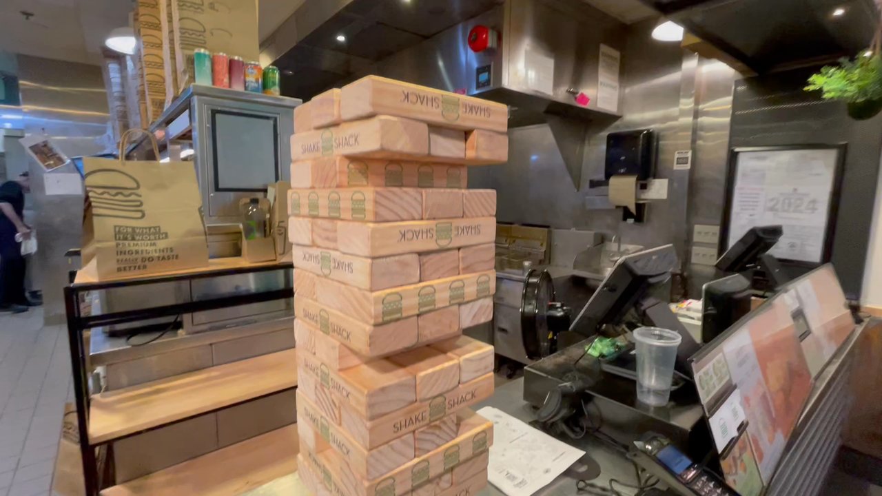 Shake Shack Tysons Corner - Cashier- Jenga - Burgers Near Me - McLean, Virginia