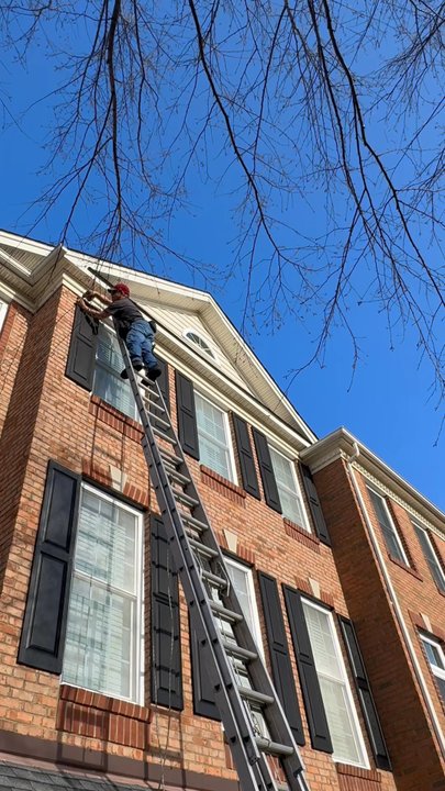 Siding Doctors - Reinforcing shutters - Siding Near Me